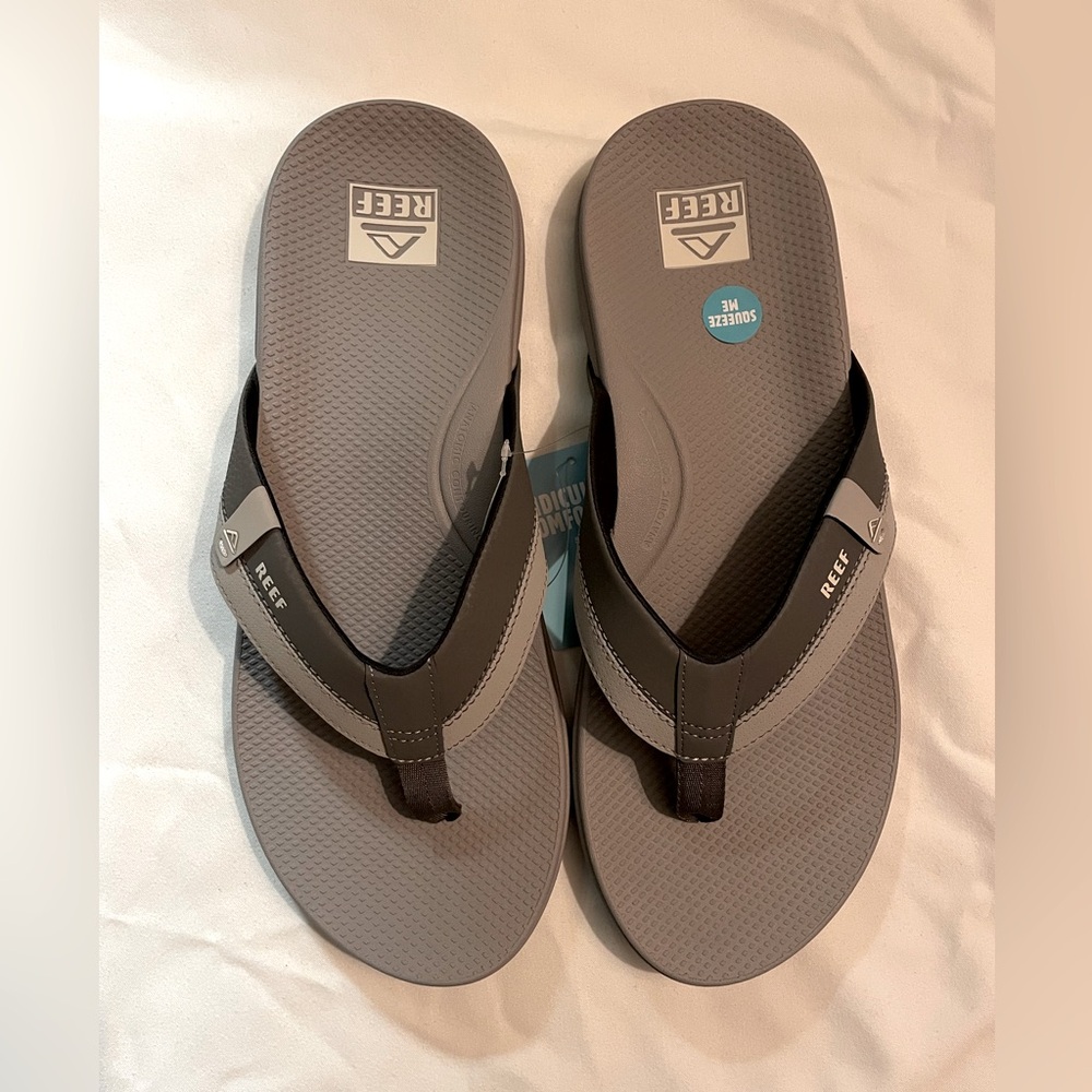 Reef Gray Sandals Classic Flip-Flops